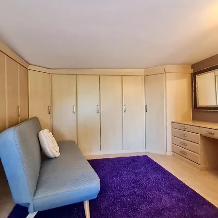 La Vista - Family Friendly Private Pool, Bbq, Sauna Villa
