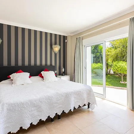 Villa La Vista - Family Friendly Private Pool, Bbq, Sauna Benalmadena
